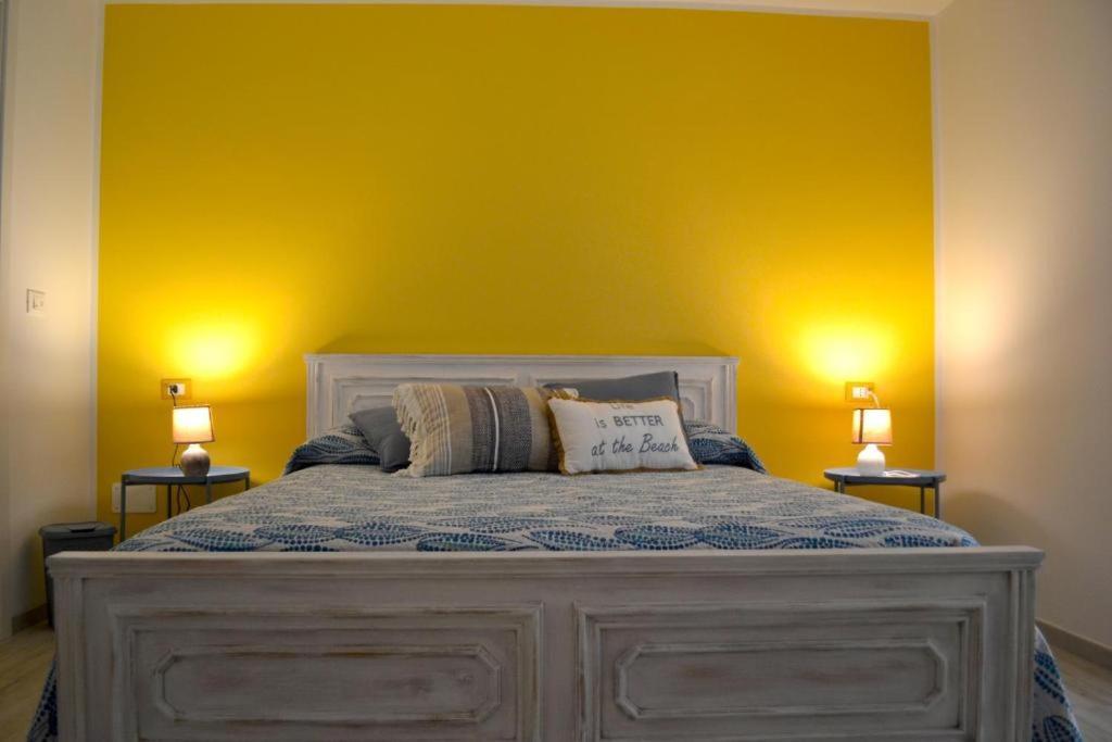 アラッシオ Il Porto Di Benny Bed & Breakfast エクステリア 写真
